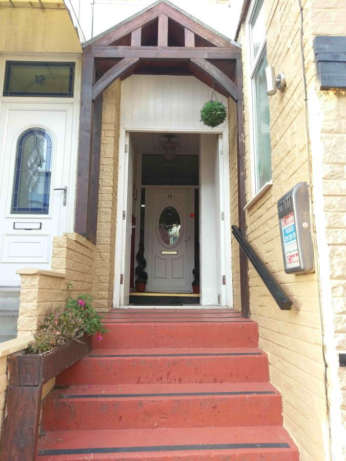 Ringbane House Bed and Breakfast Blackpool Exteriör bild