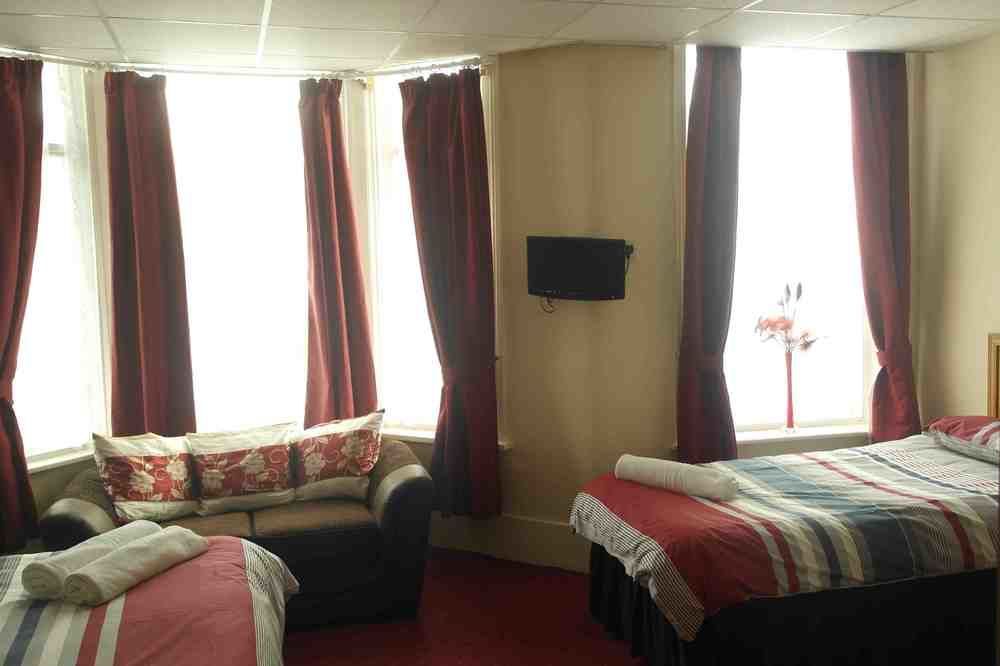 Ringbane House Bed and Breakfast Blackpool Exteriör bild