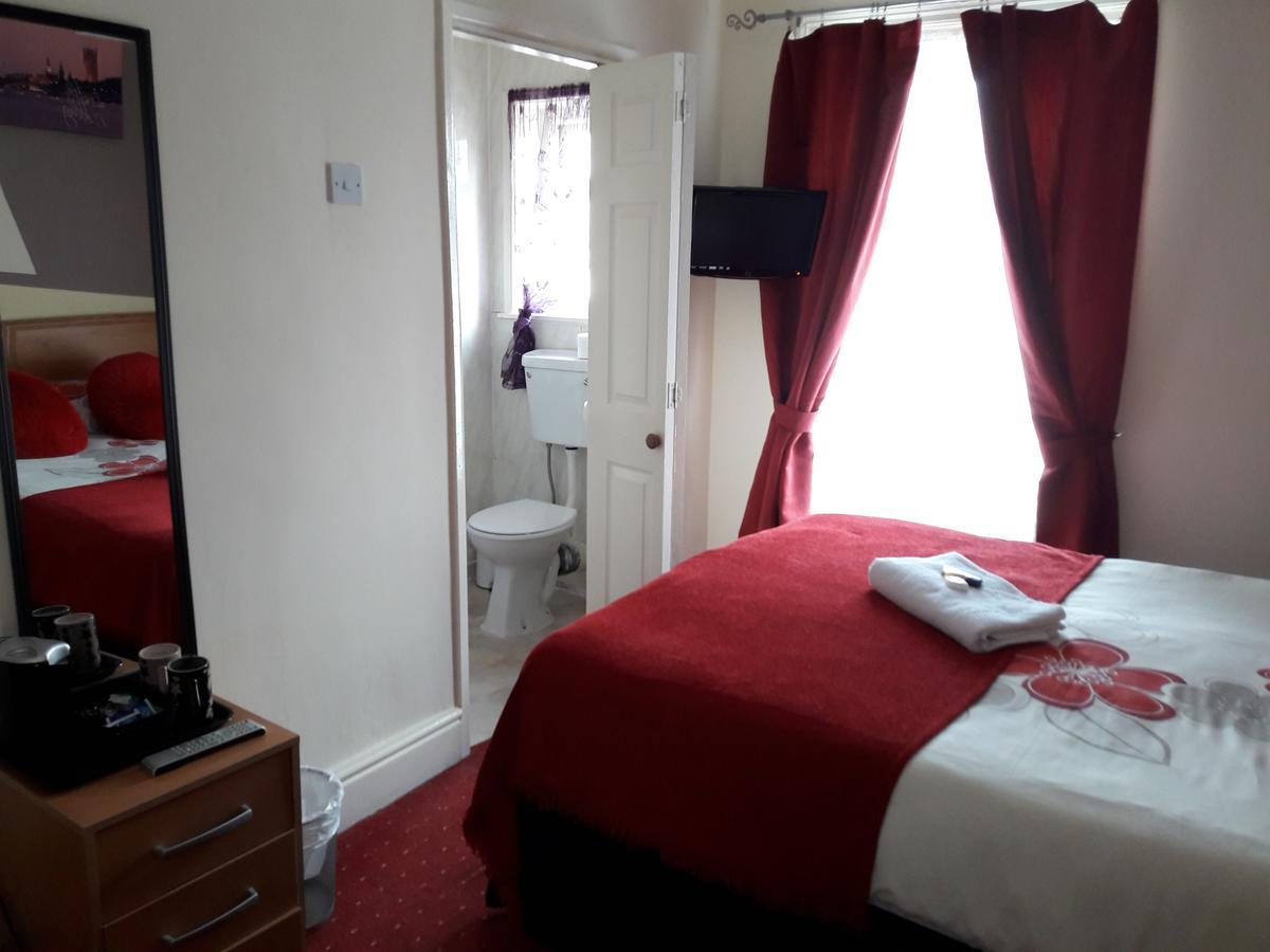 Ringbane House Bed and Breakfast Blackpool Exteriör bild