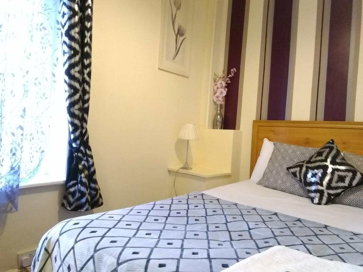 Ringbane House Bed and Breakfast Blackpool Exteriör bild
